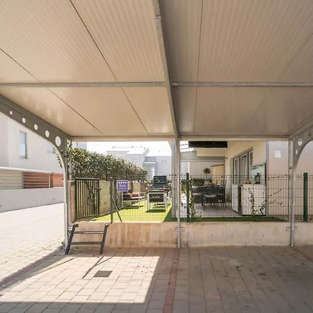 Gioan Novigrad, 500m To Sea, Private Heated Jacuzzi, Bbq, Free Parking *