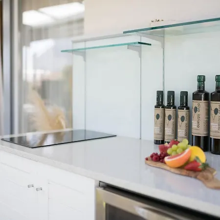 Gioan Novigrad, 500m To Sea, Private Heated Jacuzzi, Bbq, Free Parking Apartment *