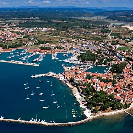 Gioan Novigrad, 500m To Sea, Private Heated Jacuzzi, Bbq, Free Parking *